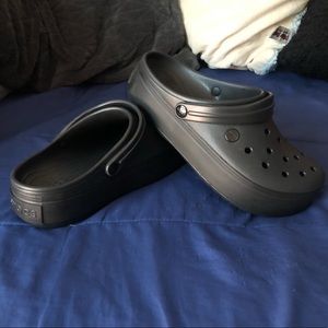 Platform Solid Black CROCS Size 10 Women’s